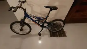 Tomahawk GMT Bicycle