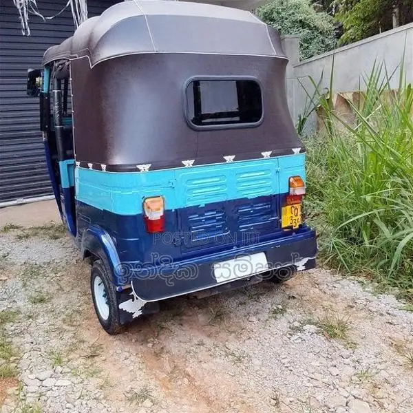 Bajaj RE 2007