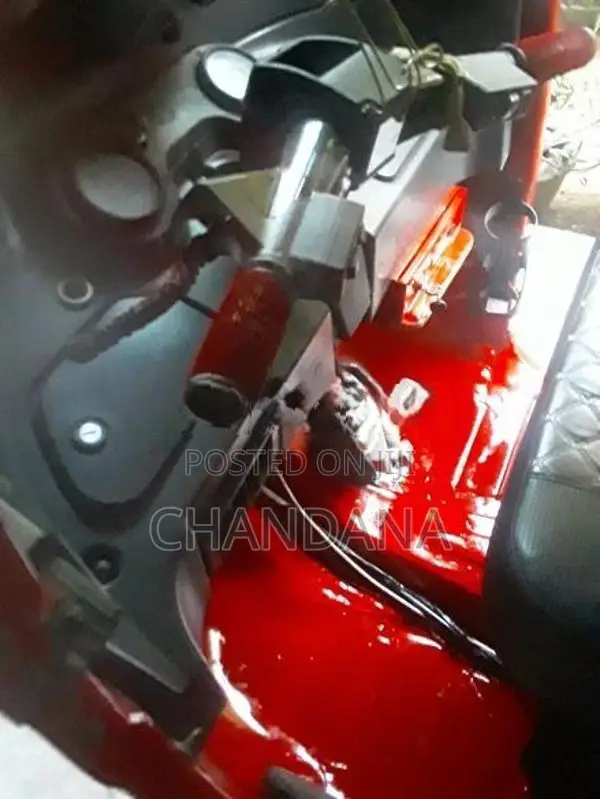 Bajaj RE 2014