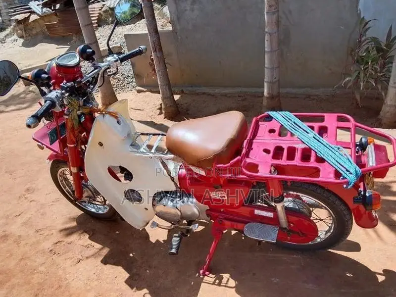 Honda MD 2002