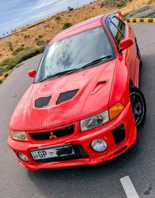 Mitsubishi Lancer 1999