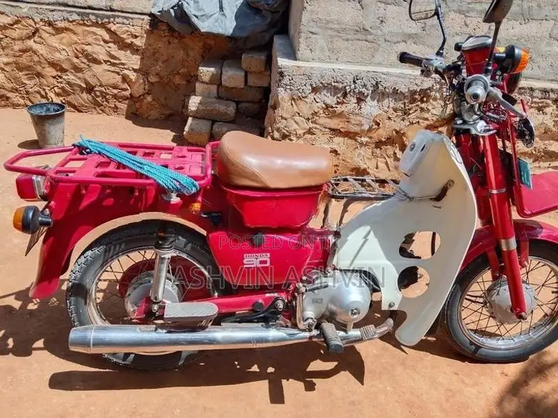 Honda MD 2002