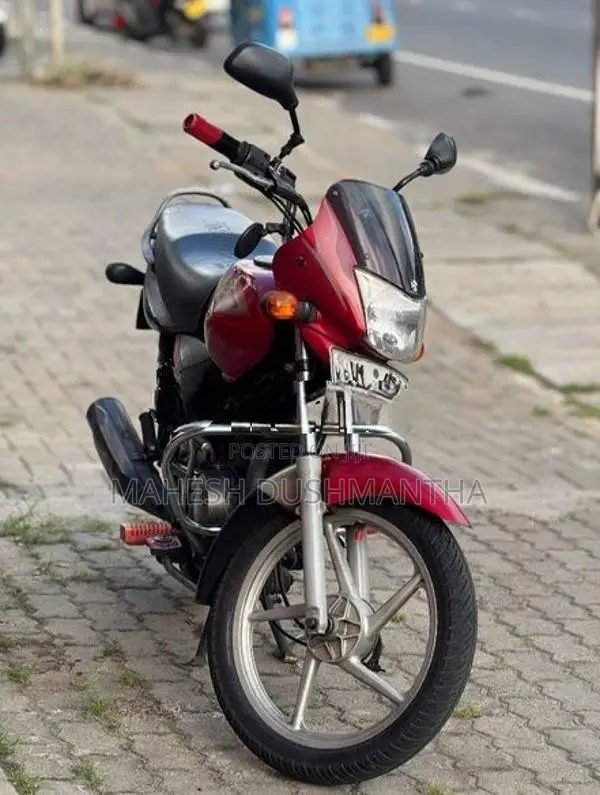 Bajaj Platina 100 2010