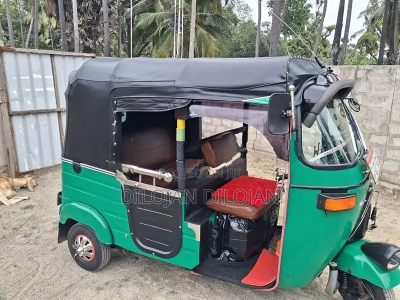 Bajaj RE 2 Stroke 2005