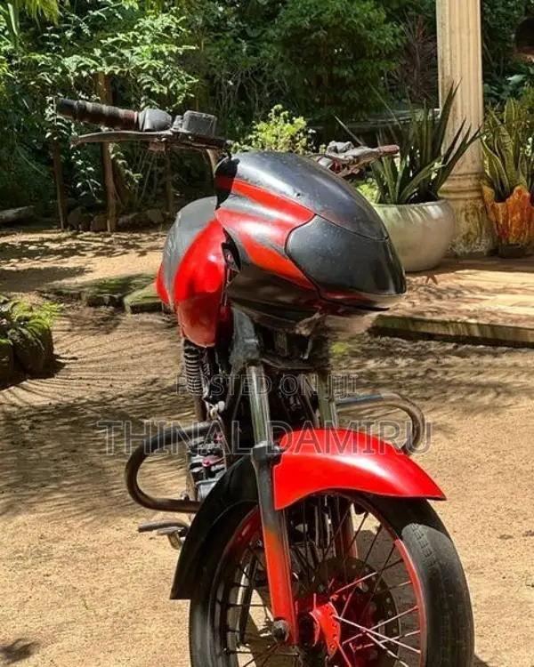 TVS Victor 2000