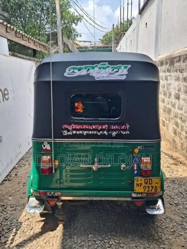 Bajaj RE 2 Stroke 2005