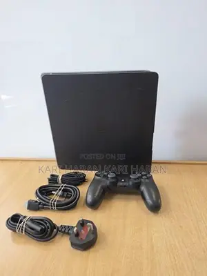 PS4 with gta v Games