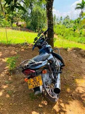 Bajaj CT100 2005