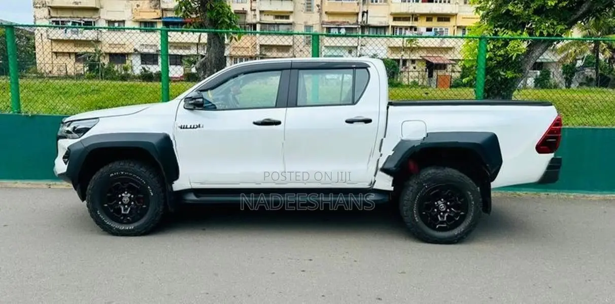 Toyota Hilux Gr Sports 2.8 L 2024