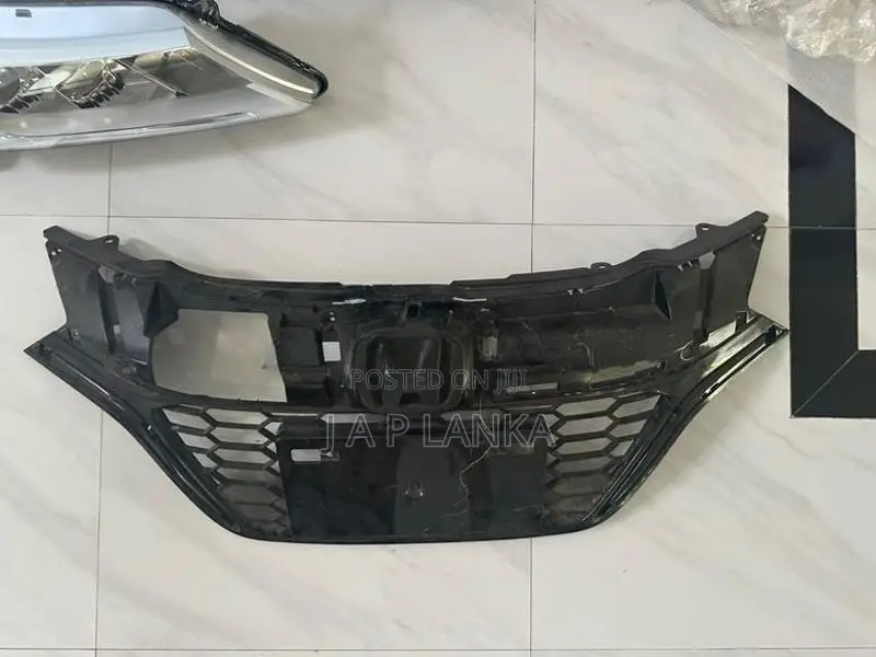 Vezel Rs Shell