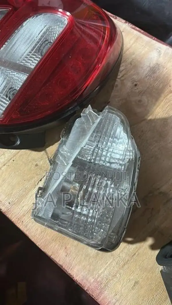 Prius Signal Light
