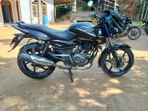 Bajaj Pulsar 150 2017