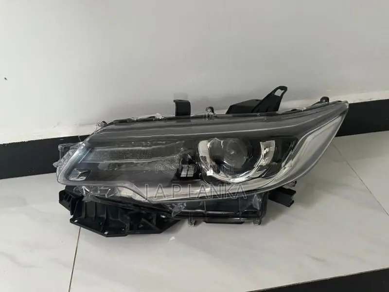 Premio Headlights