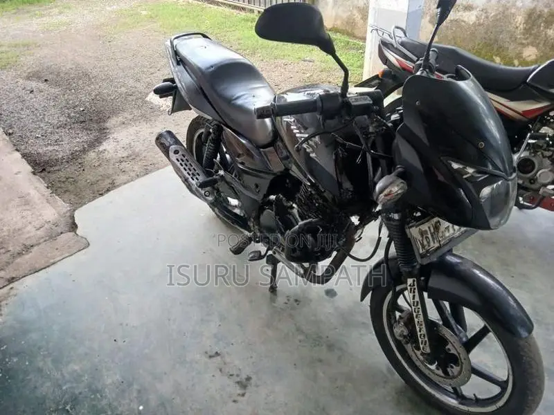 Bajaj Pulsar 150 2011