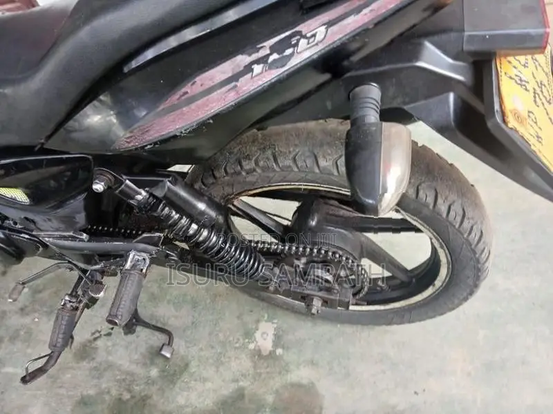 Bajaj Pulsar 150 2011