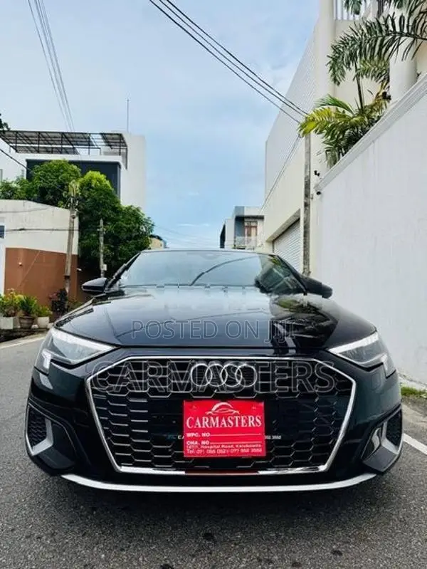 Audi A3 Advance Package 2023