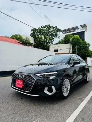 Audi A3 Advance Package 2023