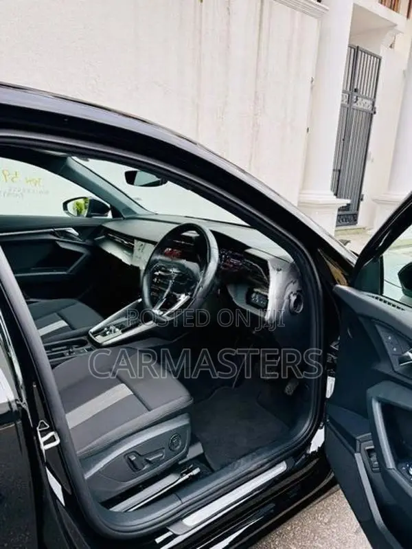 Audi A3 Advance Package 2023