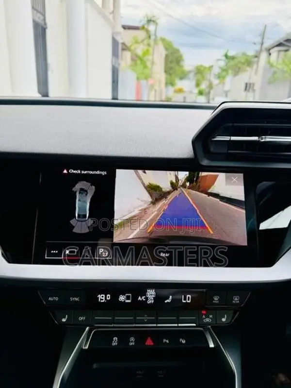 Audi A3 Advance Package 2023