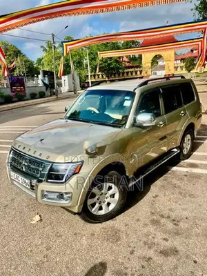 Mitsubishi Montero 3.2 2013