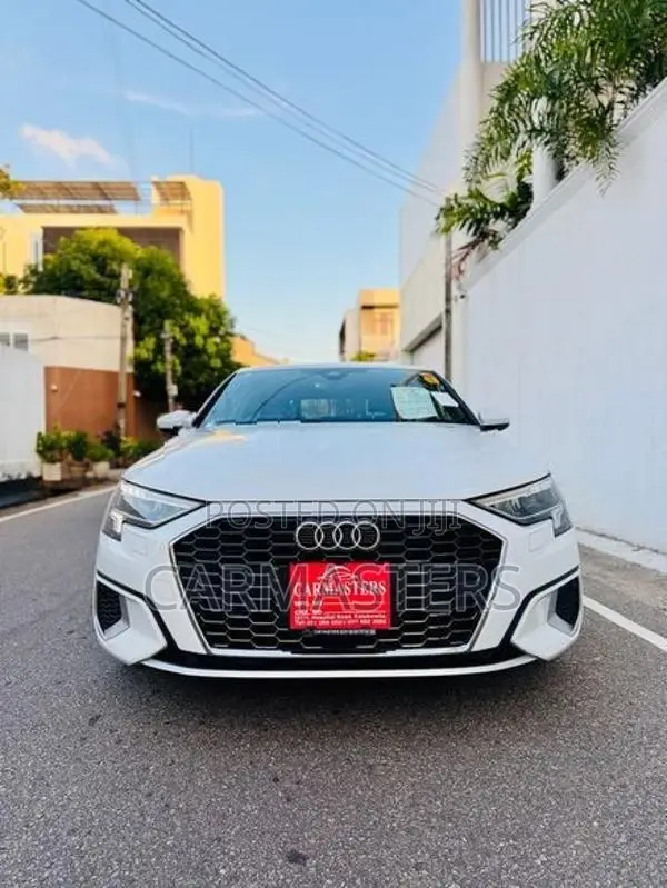 Audi A3 Signature premium 2023