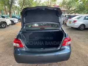 Toyota Yaris 2007