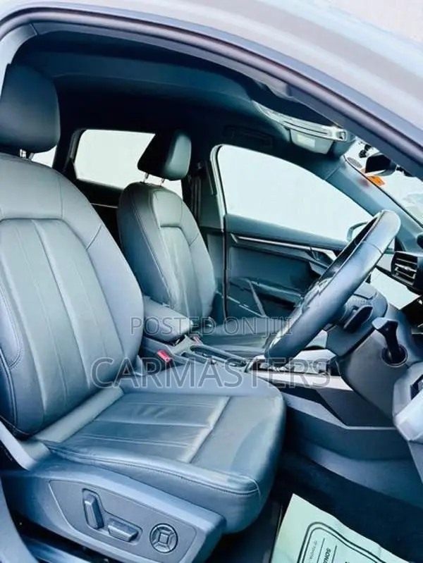 Audi A3 Signature premium 2023