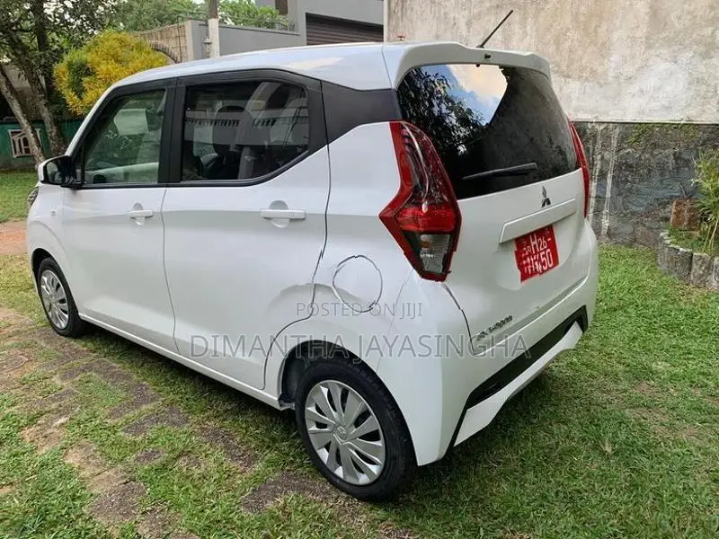 Mitsubishi eK Wagon 2023