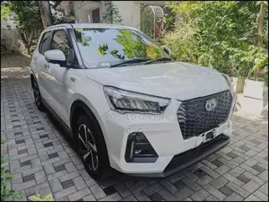 Daihatsu Rocky Smart 2025