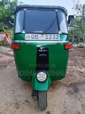Bajaj RE 2 stork 2005