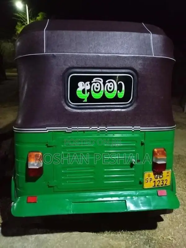 Bajaj RE 2 stork 2005