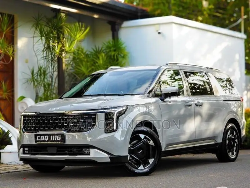 Kia Carnival HEV 2025