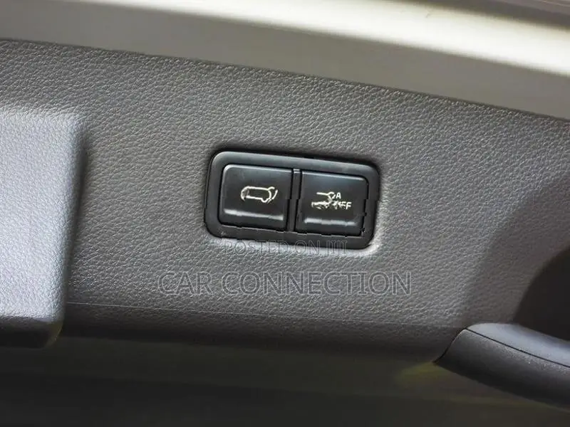 Kia Carnival HEV 2025