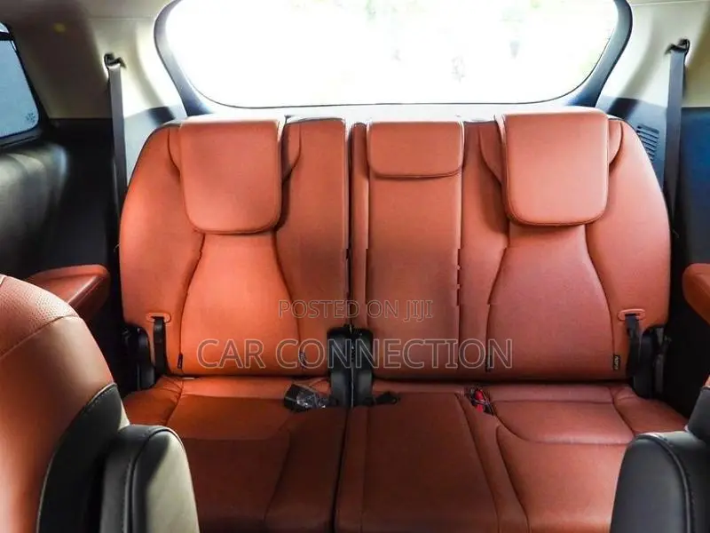 Kia Carnival HEV 2025