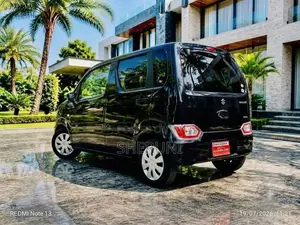 Suzuki Wagon R FX 2025