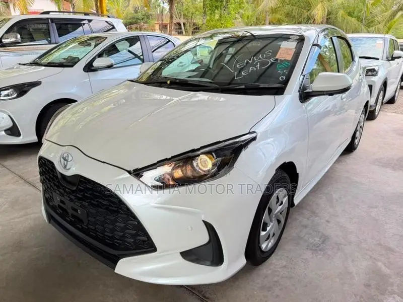 Toyota Yaris X Grade 2024