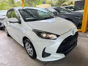 Toyota Yaris X Grade 2024