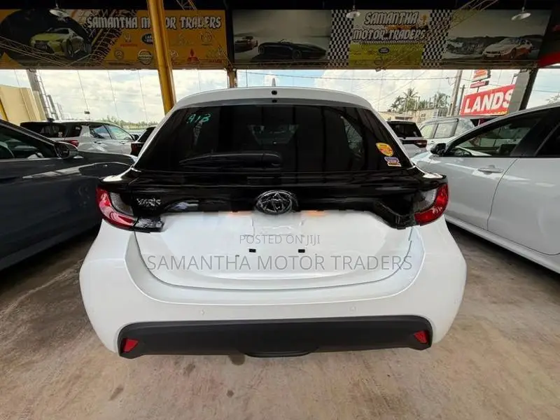 Toyota Yaris X Grade 2024
