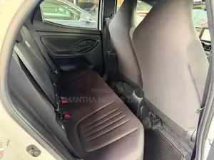 Toyota Yaris X Grade 2024