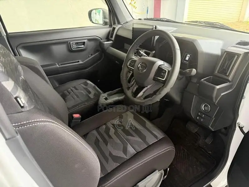 Daihatsu Taft G Chrome Venture 2025