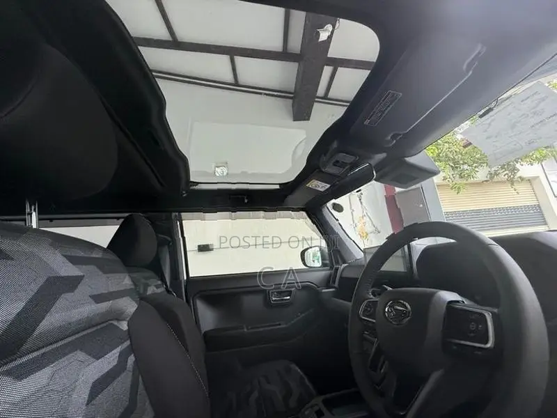 Daihatsu Taft G Chrome Venture 2025