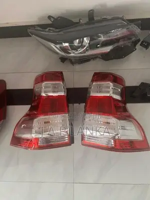 Toyota Land Cruiser Prado Tail Lights
