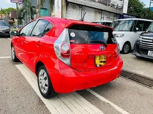 Toyota Aqua S Limited 2014