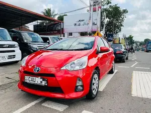 Toyota Aqua S Limited 2014