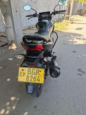 Honda CB Hornet Unicorn 2018