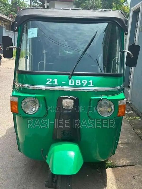 Bajaj RE 1991