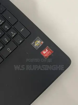 Hp AMD Ryzen 3 Laptop