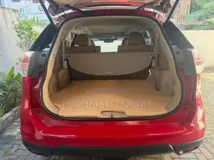 Nissan X-Trail 2015