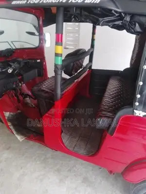 Bajaj RE 2007