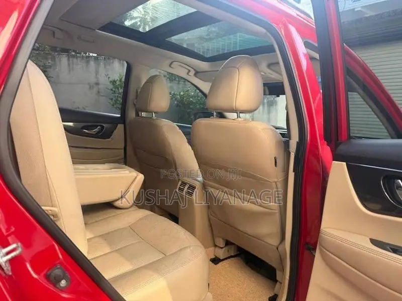 Nissan X-Trail 2015
